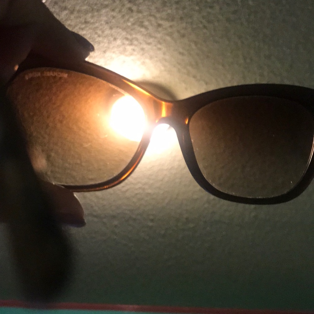 Michael kors.. - Picture 6 of 8